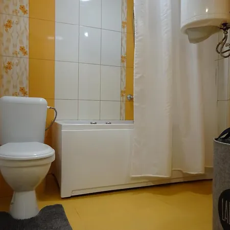Апартаменты Saint Nicholas Lovely 2 Bedroom With Sunny Garden *